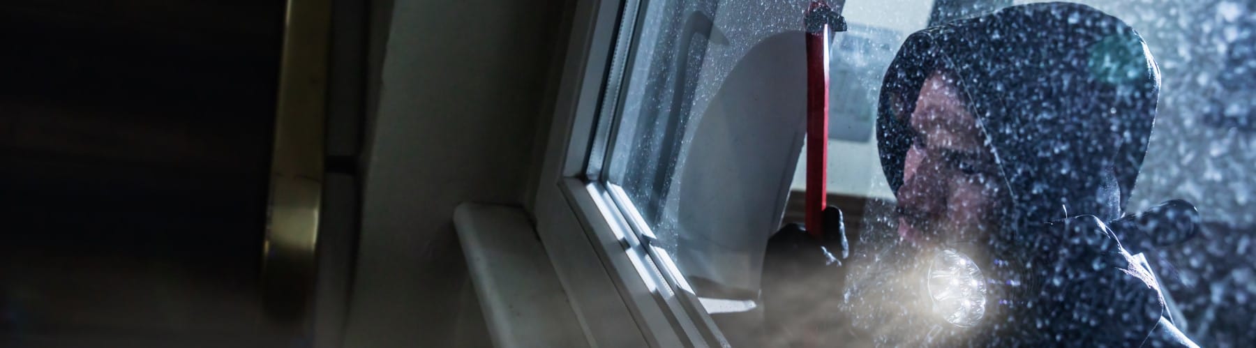 Einbruchschutz im Winter - Jetzt gegen Diebe absichern!